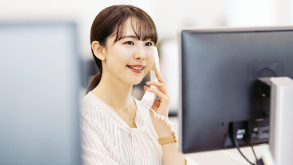 ビジネスに便利な電話代行サービスとは？メリットや選び方のポイント・活用術を紹介！