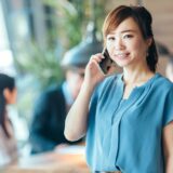 電話が苦手でもスムーズに話せる！電話対応に役立つ言葉遣いやポイント・例文を紹介！